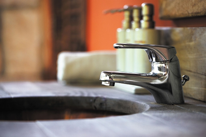 A2B Plumbers are able to fix any leaking taps you may have in Hersham. 
